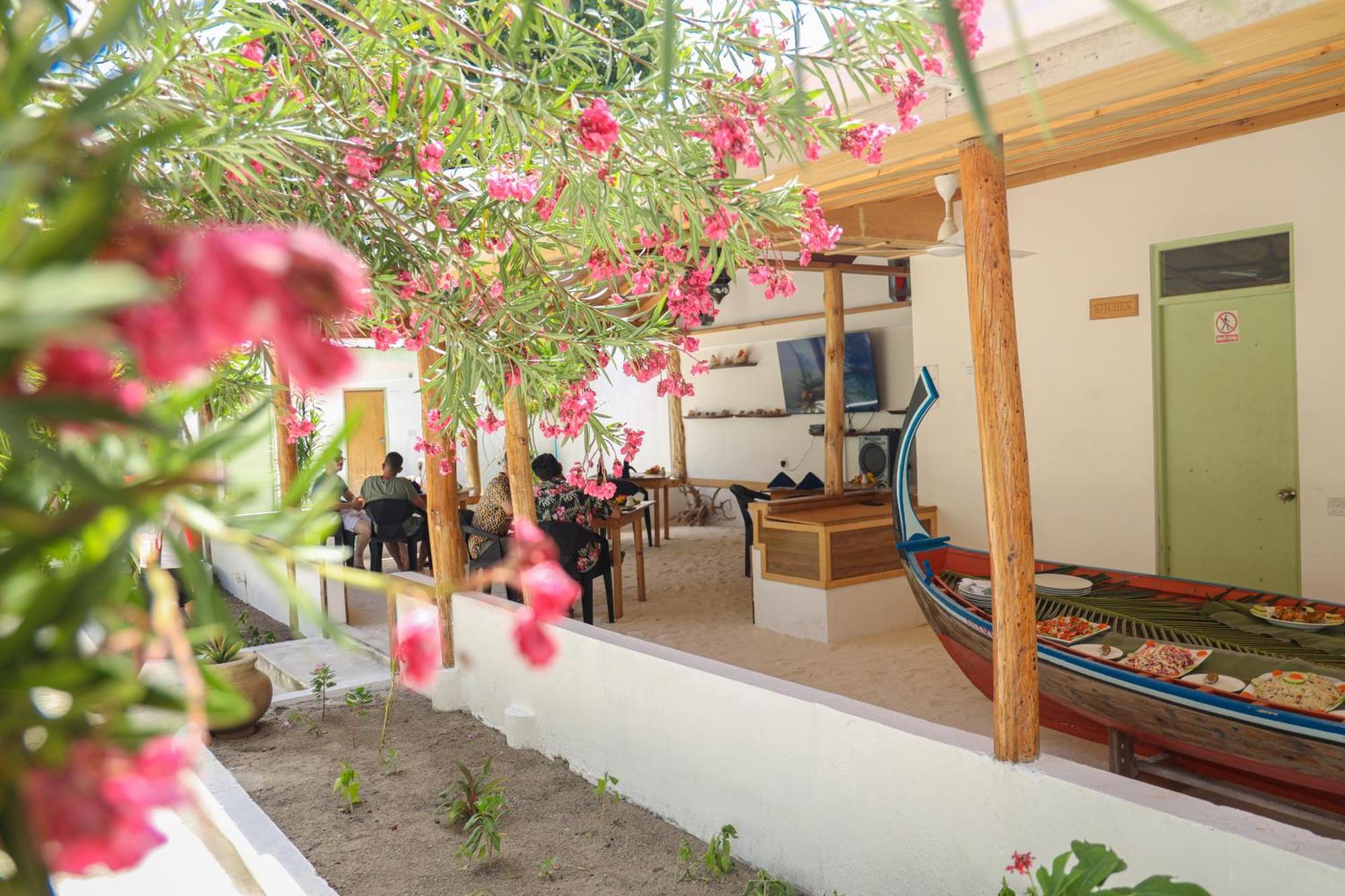 Shifa Lodge Maldives Feridhoo Екстериор снимка