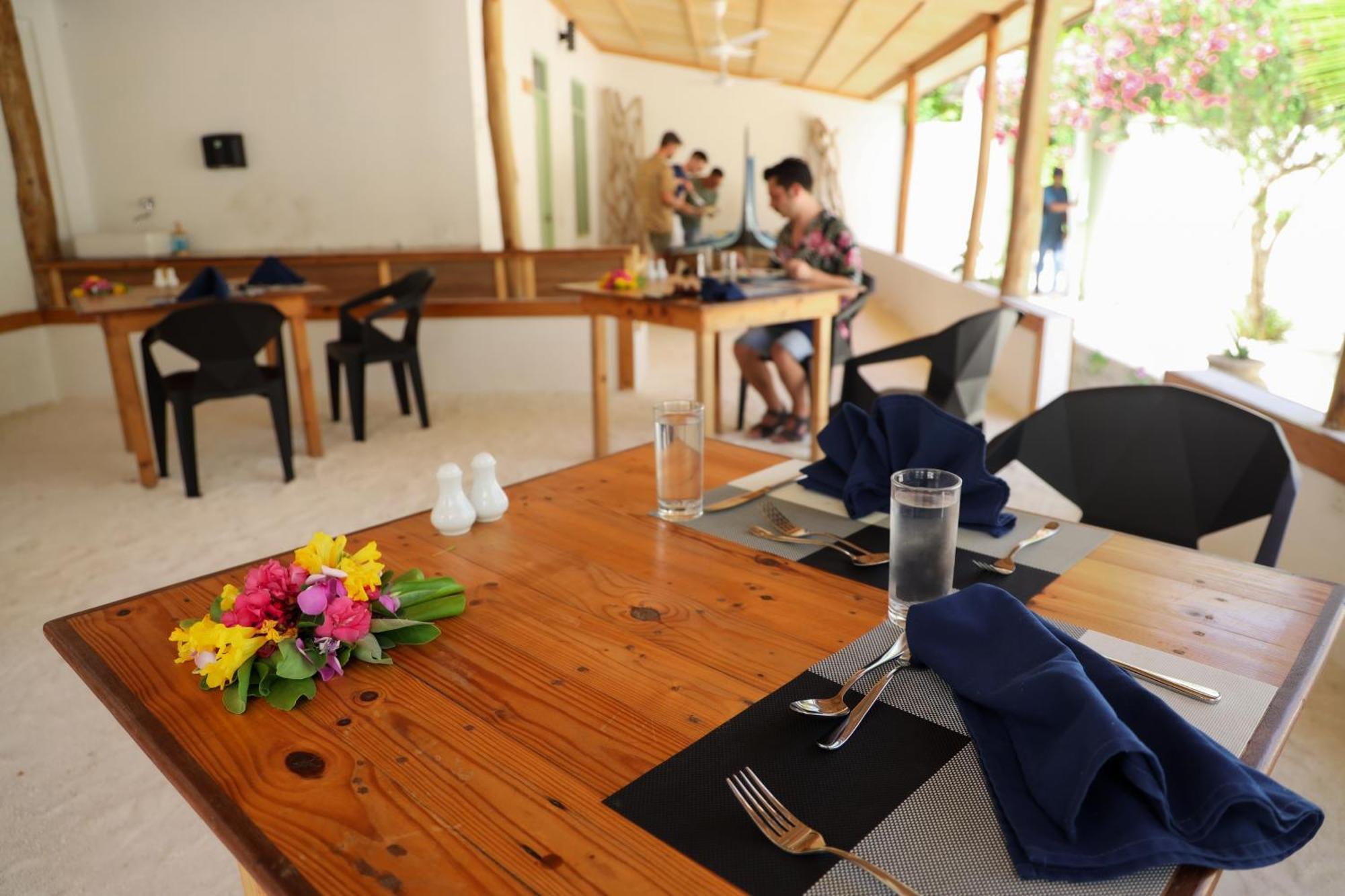 Shifa Lodge Maldives Feridhoo Екстериор снимка